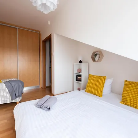 Morya Sky Apartment Prague